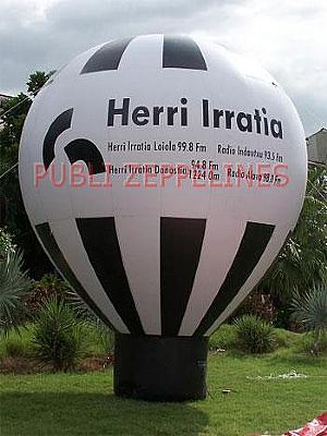 Insuflvel com formato de globo 5.5m Herri H